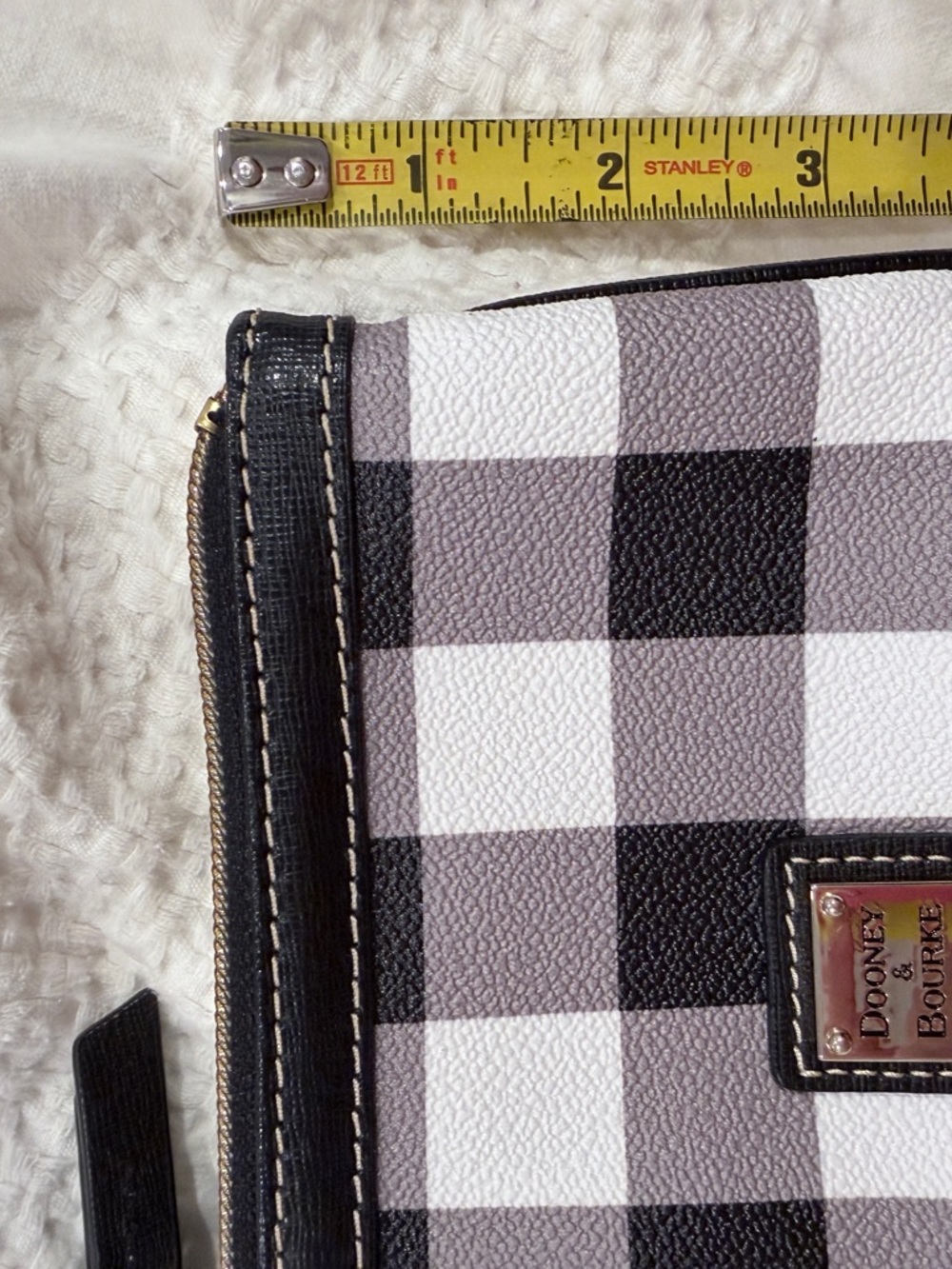 NWOT Dooney & Bourke Black, White and Gray Gingham Check Wristlet - Picture 4 of 16